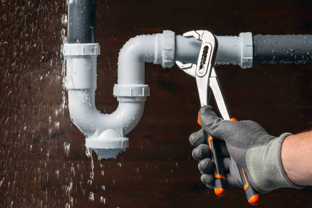 Professional Gas Line Repair technician working in Lisbon, ND